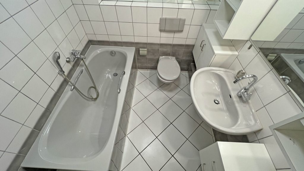 Volksbank Immobilien Niederrhein GmbH - Immobilienangebot - Duisburg - Alle - 3-Zimmer-Wohnung mit Balkon und Stellplatz in Duisburg-Neuenkamp