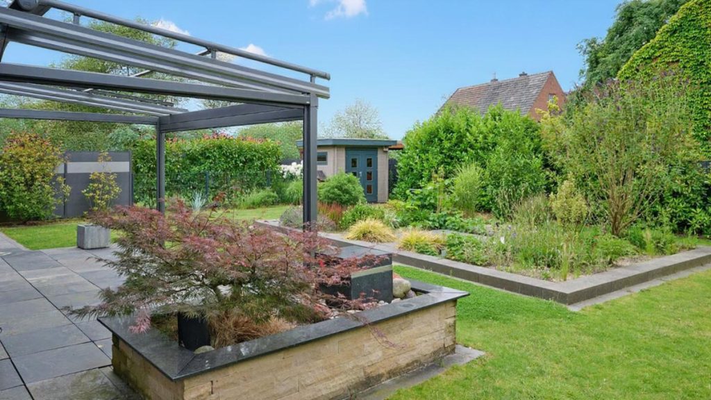 Volksbank Immobilien Niederrhein GmbH - Immobilienangebot - Xanten - Alle - Junge Stadtvilla mit Luxusausstattung: Wohnen zwischen Nord- und Südsee in Xanten-Wardt!