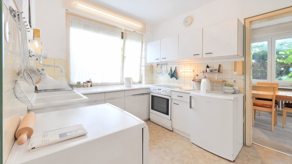 Volksbank Immobilien Niederrhein GmbH - Immobilienangebot - Moers / Kapellen - Alle - Kapellen: Rohdiamant auf parkähnlichem Grundstück in Top-Lage!