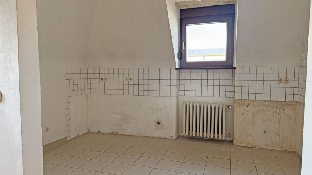 Volksbank Immobilien Niederrhein GmbH - Immobilienangebot - Neukirchen-Vluyn - Alle - Wohn- und Gewerbehaus in Sackgassenlage im Gewerbepark Genend für Gewerbetreibende!