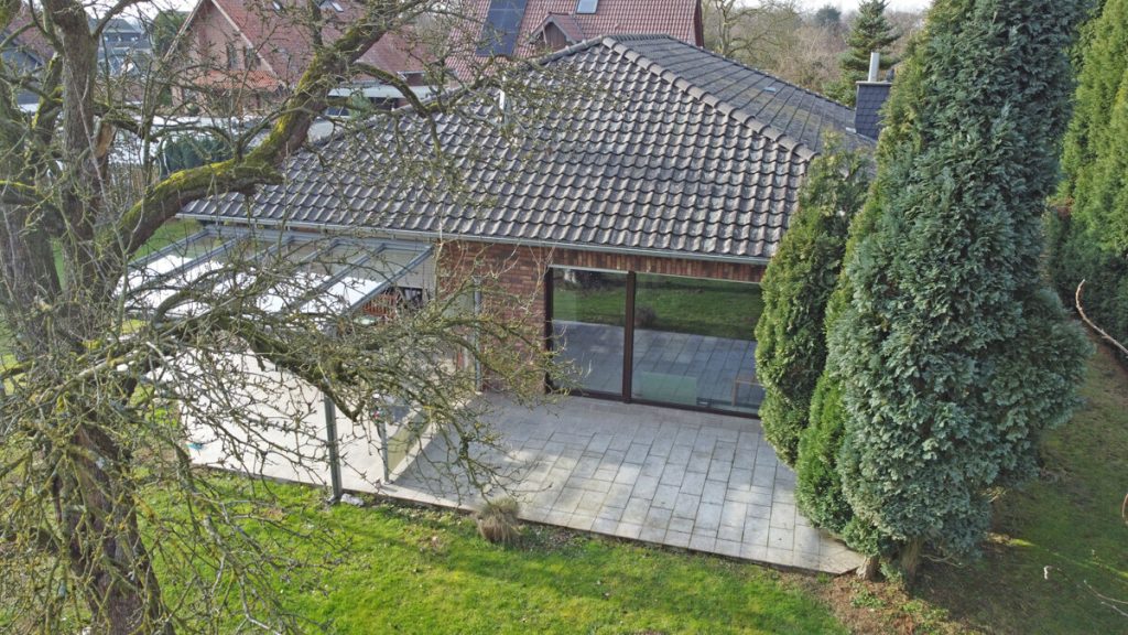 Volksbank Immobilien Niederrhein GmbH - Immobilienangebot - Voerde - Alle - Bungalow in Voerde-Spellen mit beeindruckendem Gartenareal!