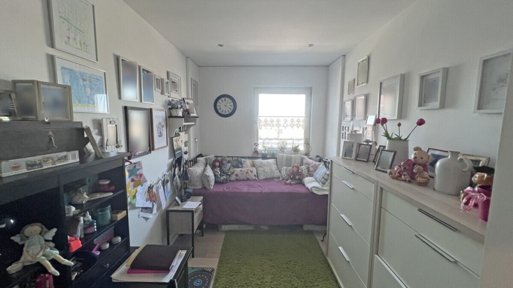 Volksbank Immobilien Niederrhein GmbH - Immobilienangebot - Kamp-Lintfort - Alle - Kapitalanlage in Kamp-Lintfort – vermietete 3-Zimmer-Wohnung mit Weitblick und guter Aufteilung!