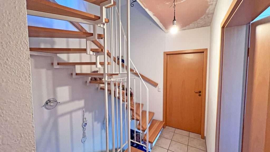 Volksbank Immobilien Niederrhein GmbH - Immobilienangebot - Rheinberg - Alle - Ihr neues Zuhause in Rheinberg: Modernes Reihenendhaus mit Garten, Garage & viel Platz für Familien!