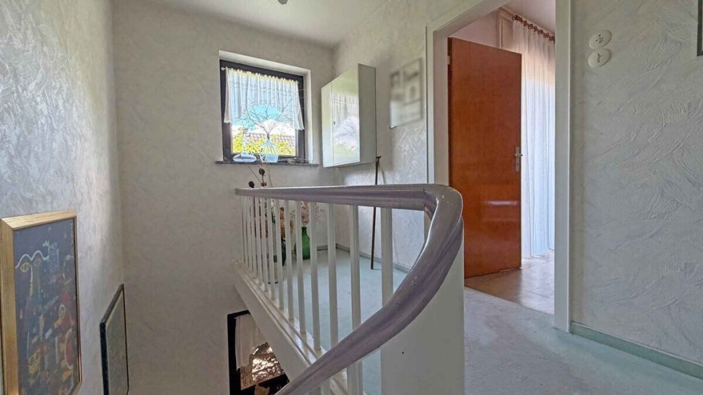 Volksbank Immobilien Niederrhein GmbH - Immobilienangebot - Xanten - Alle - In Seenähe!  Ein Zuhause mit Potenzial in Xanten-Lüttingen!