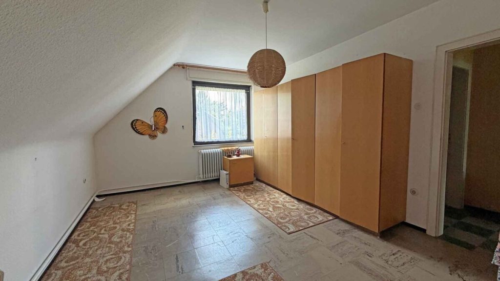 Volksbank Immobilien Niederrhein GmbH - Immobilienangebot - Xanten - Alle - In Seenähe!  Ein Zuhause mit Potenzial in Xanten-Lüttingen!