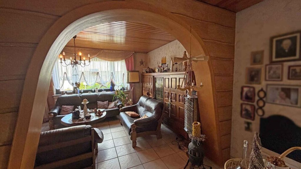 Volksbank Immobilien Niederrhein GmbH - Immobilienangebot - Xanten - Alle - In Seenähe!  Ein Zuhause mit Potenzial in Xanten-Lüttingen!