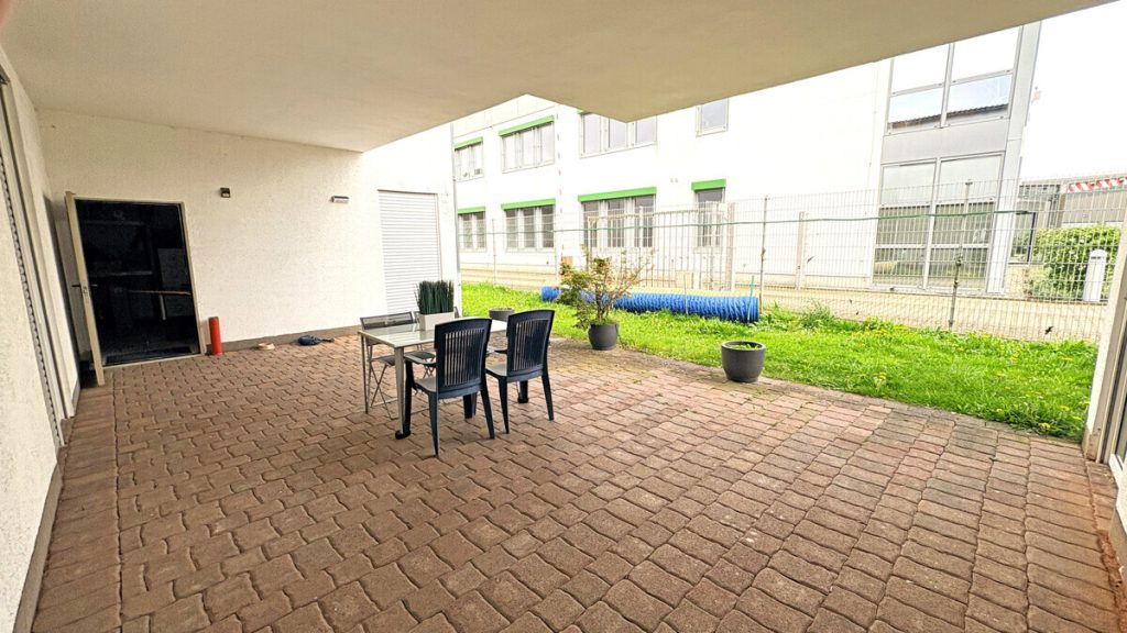 Volksbank Immobilien Niederrhein GmbH - Immobilienangebot - Moers - Alle - Genend: Gewerbeimmobilie in Bestlage – Arbeiten und Wohnen