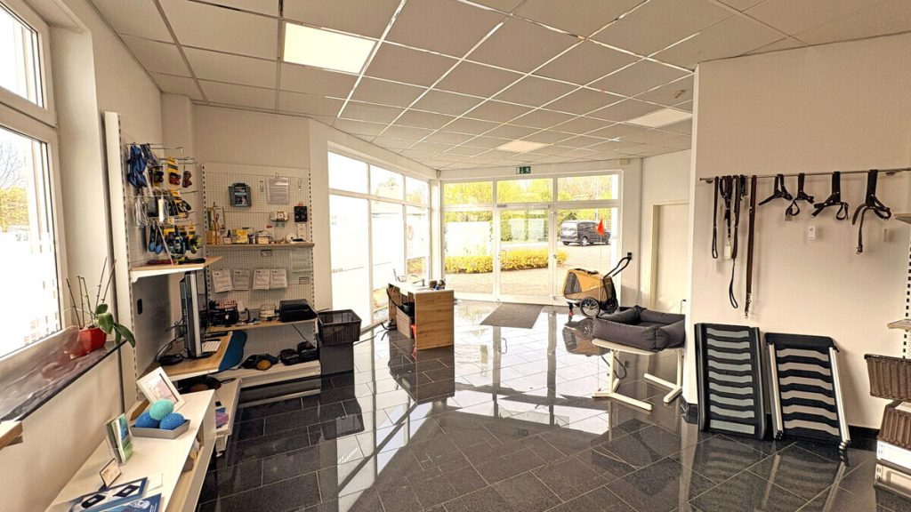 Volksbank Immobilien Niederrhein GmbH - Immobilienangebot - Moers - Alle - Genend: Gewerbeimmobilie in Bestlage – Arbeiten und Wohnen