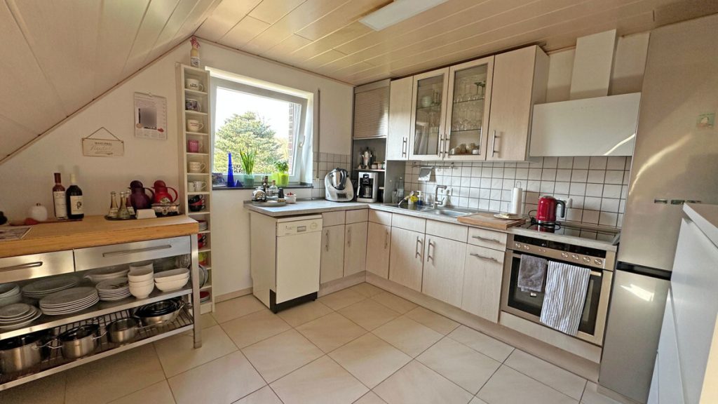 Volksbank Immobilien Niederrhein GmbH - Immobilienangebot - Hamminkeln - Alle - Vielseitiges Wohnen: Gepflegtes Mehrfamilienhaus mit 3 Wohneinheiten in Mehrhoog