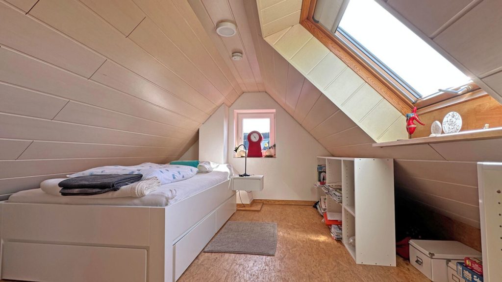 Volksbank Immobilien Niederrhein GmbH - Immobilienangebot - Hamminkeln - Alle - Vielseitiges Wohnen: Gepflegtes Mehrfamilienhaus mit 3 Wohneinheiten in Mehrhoog