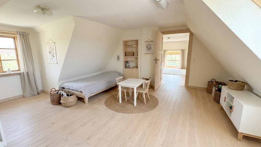 Volksbank Immobilien Niederrhein GmbH - Immobilienangebot - Hamminkeln - Alle - Historisches Gutshaus auf ehemaligem Freihof – außergewöhnliches Anwesen mit Weitblick über Brünen