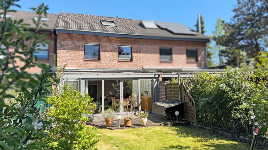 Volksbank Immobilien Niederrhein GmbH - Immobilienangebot - Voerde - Alle - Saniertes Reihenmittelhaus mit Wintergarten in begehrter Lage von Voerde-Friedrichsfeld