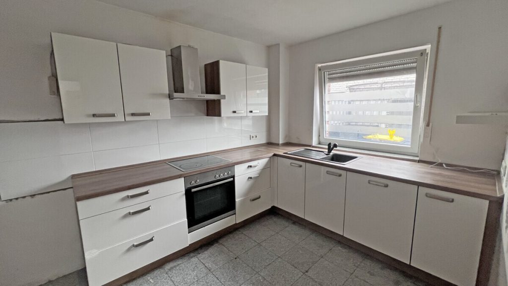 Volksbank Immobilien Niederrhein GmbH - Immobilienangebot - Kamp-Lintfort - Alle - Ruhig wohnen, entspannt leben - Gepflegte Doppelhaushälfte mit Garten und Garage in Kamp-Lintfort!