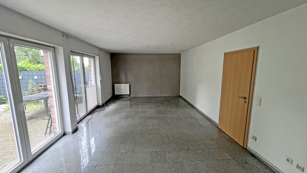 Volksbank Immobilien Niederrhein GmbH - Immobilienangebot - Kamp-Lintfort - Alle - Ruhig wohnen, entspannt leben - Gepflegte Doppelhaushälfte mit Garten und Garage in Kamp-Lintfort!