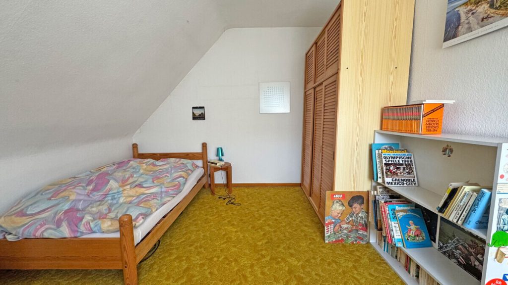 Volksbank Immobilien Niederrhein GmbH - Immobilienangebot - Voerde - Alle - Gepflegtes Einfamilienhaus mit großem Grundstück und möglicher Neubauperspektive in Voerde-Stockum!