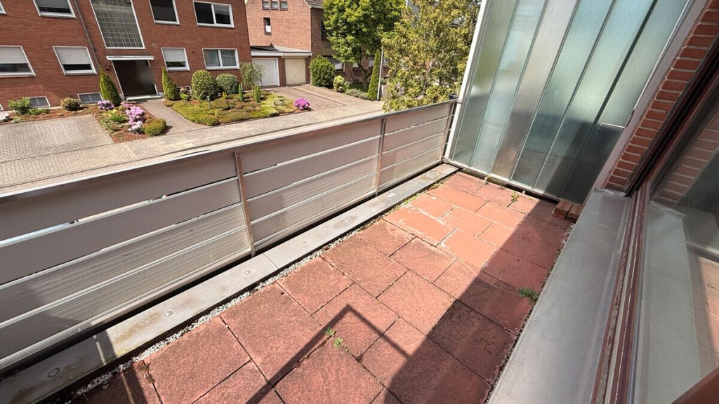 Volksbank Immobilien Niederrhein GmbH - Immobilienangebot - Dinslaken - Alle - Schön geschnittene Eigentumswohnung mit Balkon in Dinslaken-Bruch!