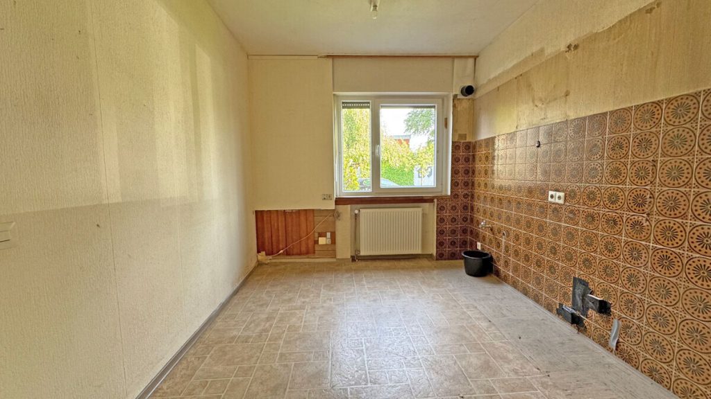 Volksbank Immobilien Niederrhein GmbH - Immobilienangebot - Wesel - Alle - Ihr neues Zuhause mit Potenzial – Reihenendhaus auf großem Grundstück in Wesel-Obrighoven