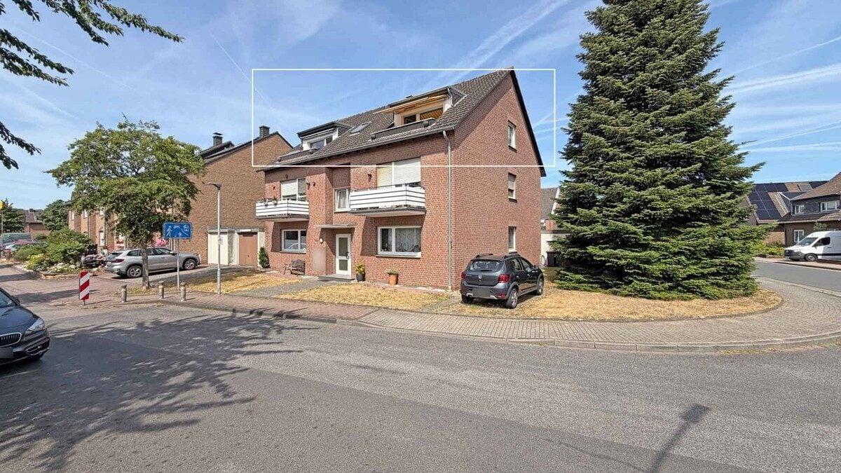 Volksbank Immobilien Niederrhein GmbH - Immobilienangebot - Alpen - Alle - Über den Dächern von Alpen: Großzügige Dachgeschosswohnung mit vielen Extras!