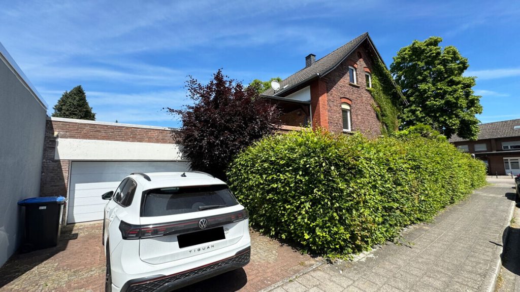 Volksbank Immobilien Niederrhein GmbH - Immobilienangebot - Wesel - Alle - Im Herzen von Wesel-Blumenkamp: Charmantes Anlageobjekt in historischer Bauweise!