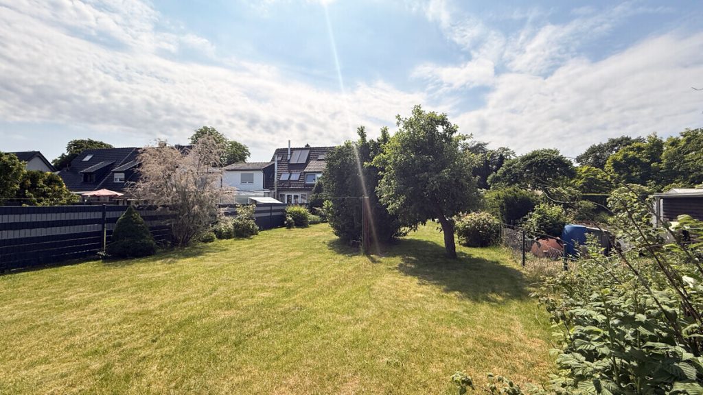 Volksbank Immobilien Niederrhein GmbH - Immobilienangebot - Hünxe - Alle - Ihr neues Zuhause in Hünxe-Bruckhausen – Doppelhaushälfte mit 627 m² Grundstück