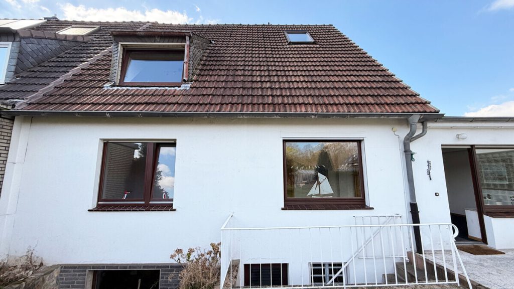 Volksbank Immobilien Niederrhein GmbH - Immobilienangebot - Hünxe - Alle - Ihr neues Zuhause in Hünxe-Bruckhausen – Doppelhaushälfte mit 627 m² Grundstück