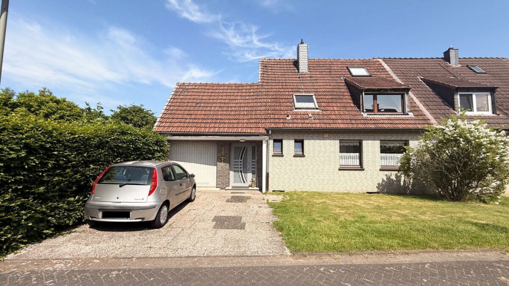 Volksbank Immobilien Niederrhein GmbH - Immobilienangebot - Hünxe - Alle - Ihr neues Zuhause in Hünxe-Bruckhausen – Doppelhaushälfte mit 627 m² Grundstück