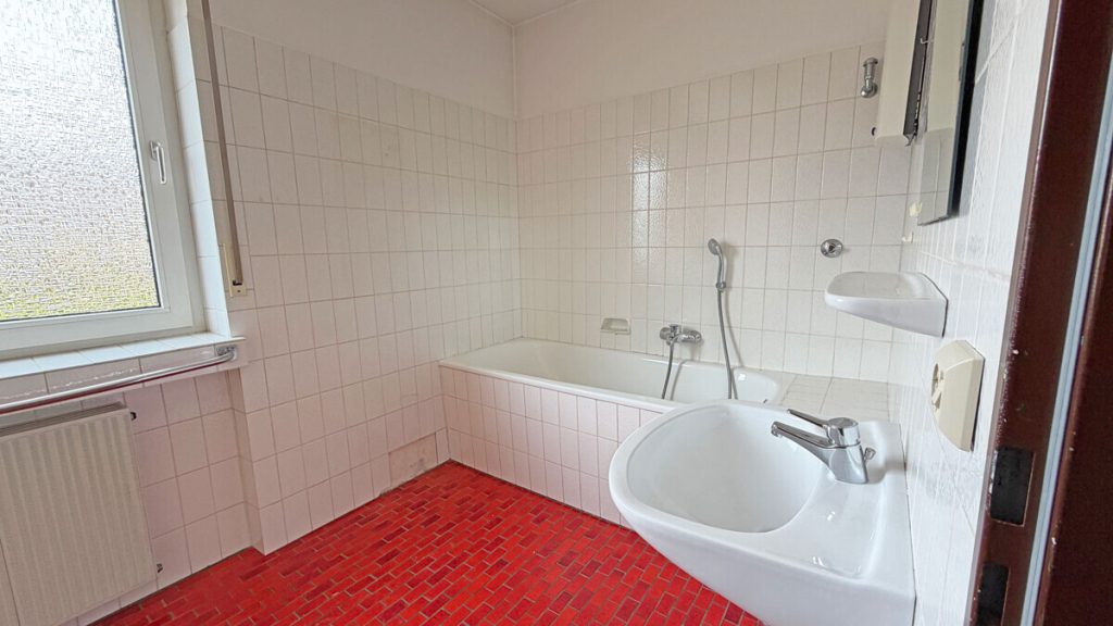 Volksbank Immobilien Niederrhein GmbH - Immobilienangebot - Voerde - Alle - Familienfreundliches Reihenmittelhaus in ruhiger Wohnlage von Voerde-Stadt!