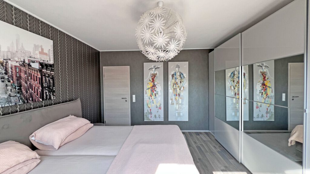 Volksbank Immobilien Niederrhein GmbH - Immobilienangebot - Rheinberg - Alle - Großzügige Maisonettewohnung mit 5 Zimmern, Balkon und TG-Stellplatz in zentraler Lage von Rheinberg