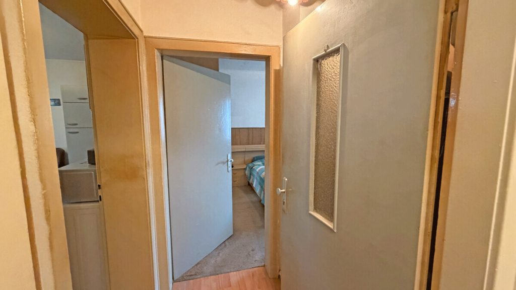 Volksbank Immobilien Niederrhein GmbH - Immobilienangebot - Duisburg - Alle - Wertbeständige Kapitalanlage: Voll vermietetes Mehrfamilienhaus mit 5 Wohneinheiten in Meiderich!