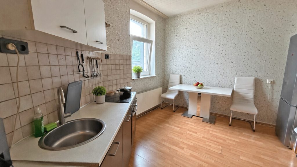 Volksbank Immobilien Niederrhein GmbH - Immobilienangebot - Duisburg - Alle - Wertbeständige Kapitalanlage: Voll vermietetes Mehrfamilienhaus mit 5 Wohneinheiten in Meiderich!