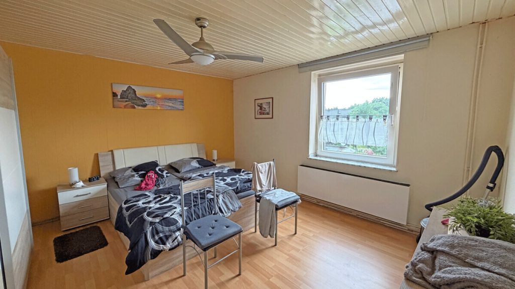 Volksbank Immobilien Niederrhein GmbH - Immobilienangebot - Duisburg - Alle - Wertbeständige Kapitalanlage: Voll vermietetes Mehrfamilienhaus mit 5 Wohneinheiten in Meiderich!