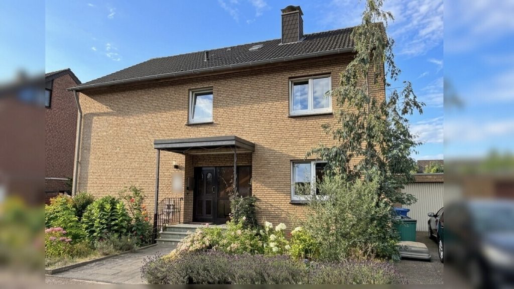 Volksbank Immobilien Niederrhein GmbH - Immobilienangebot - Hamminkeln - Alle - Raumwunder in ruhiger Lage von Mehrhoog mit weitläufigem Südwestgarten und vielseitigem Potenzial