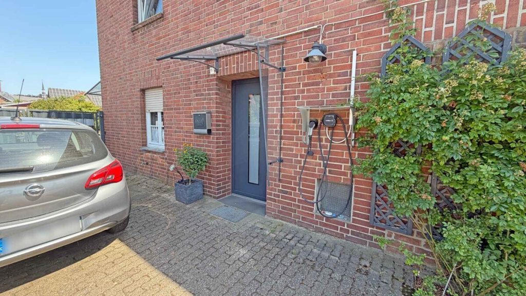 Volksbank Immobilien Niederrhein GmbH - Immobilienangebot - Xanten - Alle - Ein Zuhause mit Platz und Freiraum: Haus mit Einliegerwohnung in Xanten-Marienbaum!