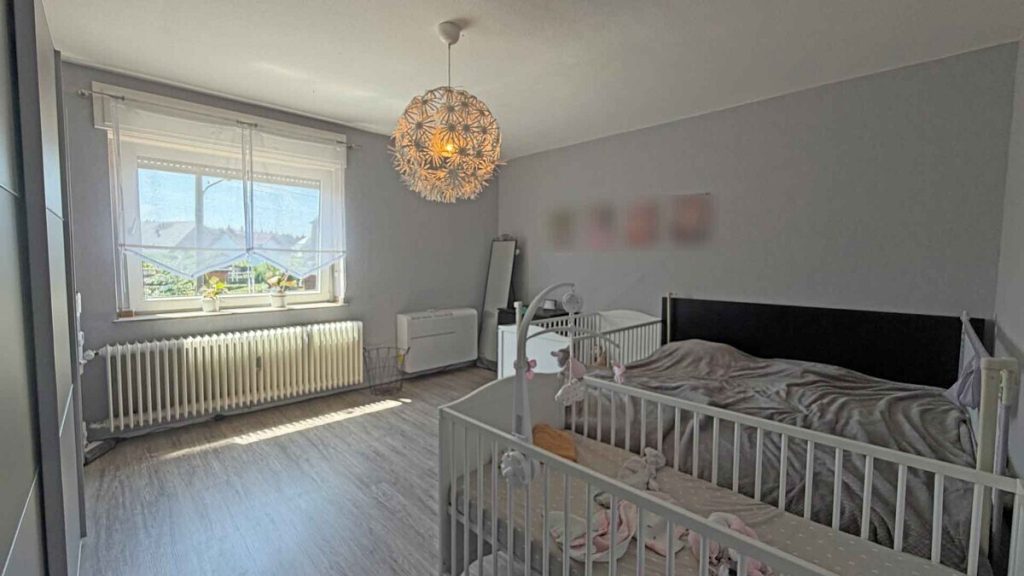 Volksbank Immobilien Niederrhein GmbH - Immobilienangebot - Xanten - Alle - Ein Zuhause mit Platz und Freiraum: Haus mit Einliegerwohnung in Xanten-Marienbaum!
