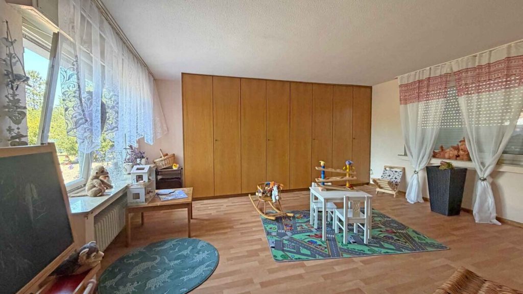 Volksbank Immobilien Niederrhein GmbH - Immobilienangebot - Xanten - Alle - Ein Zuhause mit Platz und Freiraum: Haus mit Einliegerwohnung in Xanten-Marienbaum!