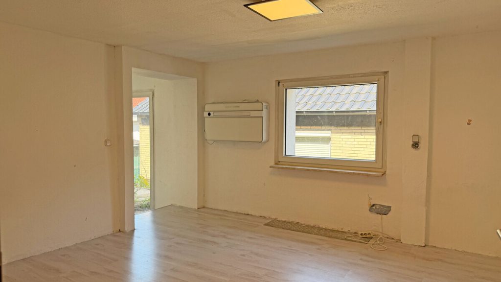 Volksbank Immobilien Niederrhein GmbH - Immobilienangebot - Wesel - Alle - Viel Platz für Ihre Ideen – Erdgeschosswohnung mit Garten, und Garage nahe des Rheins in Wesel!