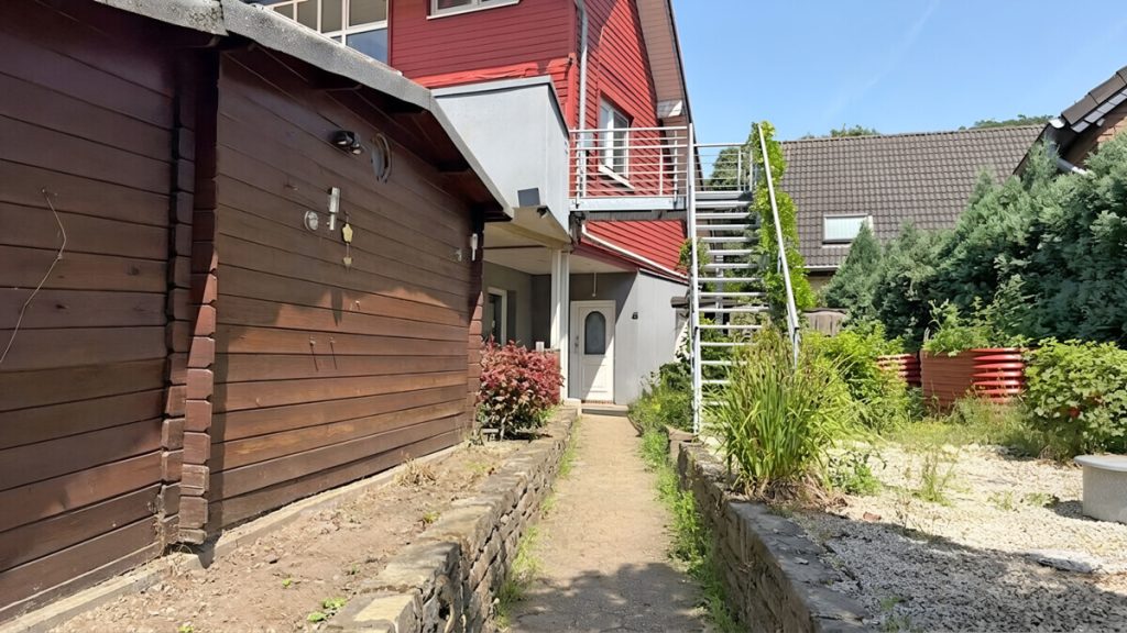 Volksbank Immobilien Niederrhein GmbH - Immobilienangebot - Wesel - Alle - Viel Platz für Ihre Ideen – Erdgeschosswohnung mit Garten, und Garage nahe des Rheins in Wesel!