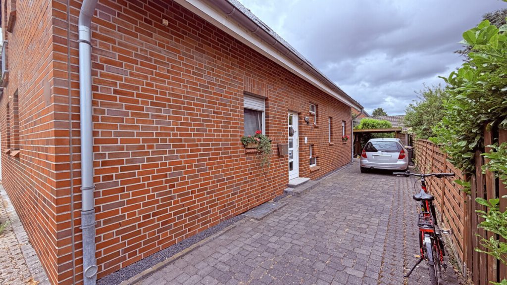 Volksbank Immobilien Niederrhein GmbH - Immobilienangebot - Sonsbeck - Alle - Neuwertig und top gepflegt: Dreifamilienhaus in bester Lage von Sonsbeck
