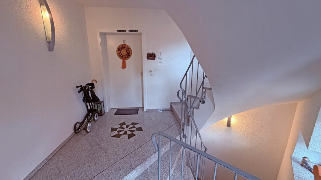 Volksbank Immobilien Niederrhein GmbH - Immobilienangebot - Sonsbeck - Alle - Neuwertig und top gepflegt: Dreifamilienhaus in bester Lage von Sonsbeck