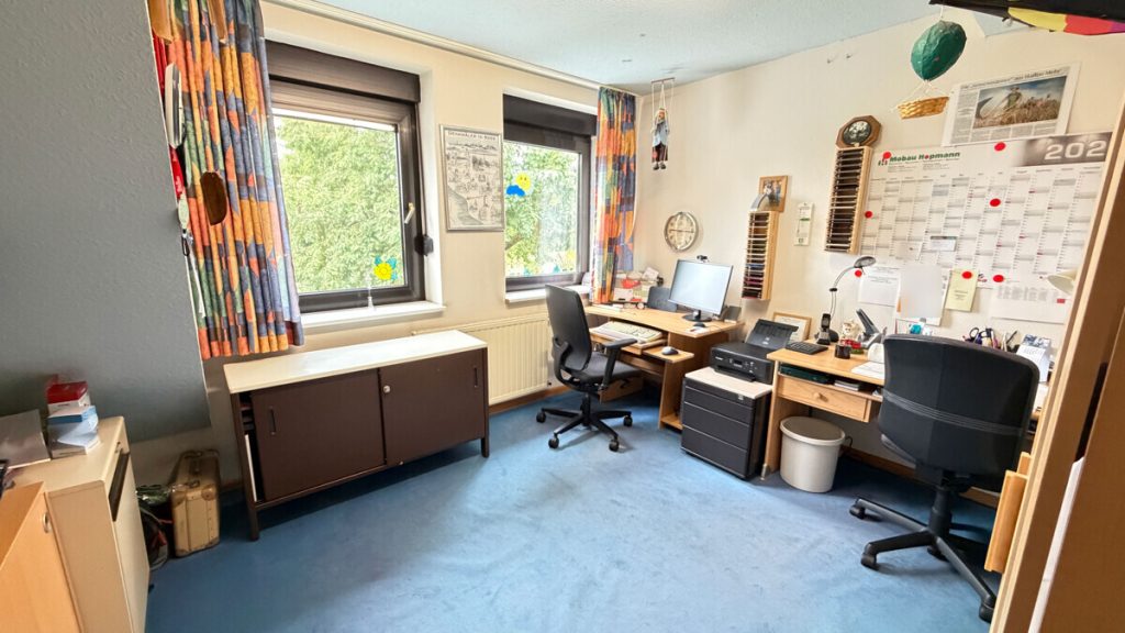 Volksbank Immobilien Niederrhein GmbH - Immobilienangebot - Rees - Alle - Ein Rückzugsort am Niederrhein – Exklusives Zweifamilienhaus in idyllischer Alleinlage
