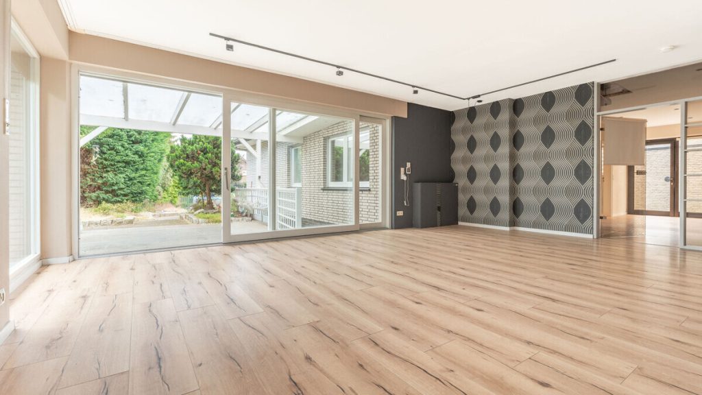 Volksbank Immobilien Niederrhein GmbH - Immobilienangebot - Hamminkeln - Alle - Wohnen in begehrter Lage von Hamminkeln – Einfamilienhaus mit großem Grundstück & Doppelgarage