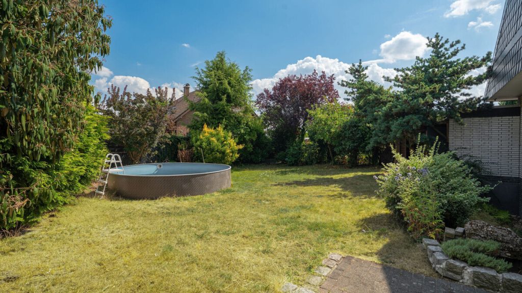 Volksbank Immobilien Niederrhein GmbH - Immobilienangebot - Hamminkeln - Alle - Wohnen in begehrter Lage von Hamminkeln – Einfamilienhaus mit großem Grundstück & Doppelgarage