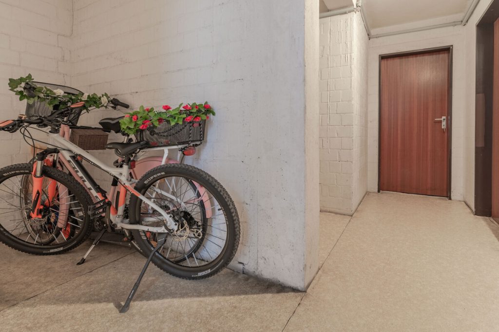 Volksbank Immobilien Niederrhein GmbH - Immobilienangebot - Voerde - Alle - Gepflegtes Mehrfamilienhaus mit fünf Wohneinheiten – Attraktive Kapitalanlage in Voerde-Stadt!