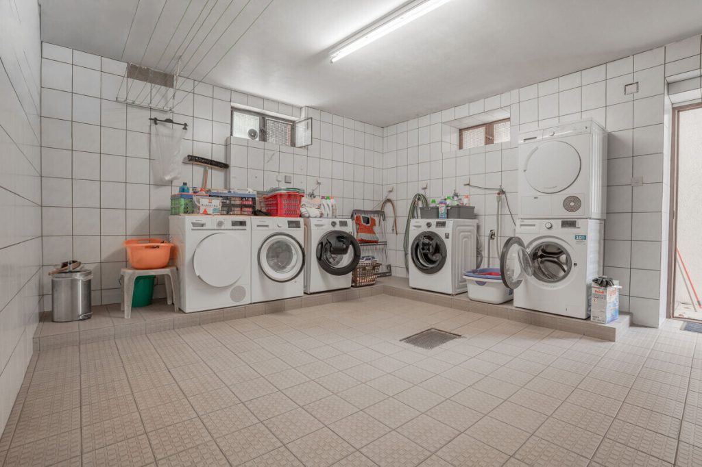 Volksbank Immobilien Niederrhein GmbH - Immobilienangebot - Voerde - Alle - Gepflegtes Mehrfamilienhaus mit fünf Wohneinheiten – Attraktive Kapitalanlage in Voerde-Stadt!
