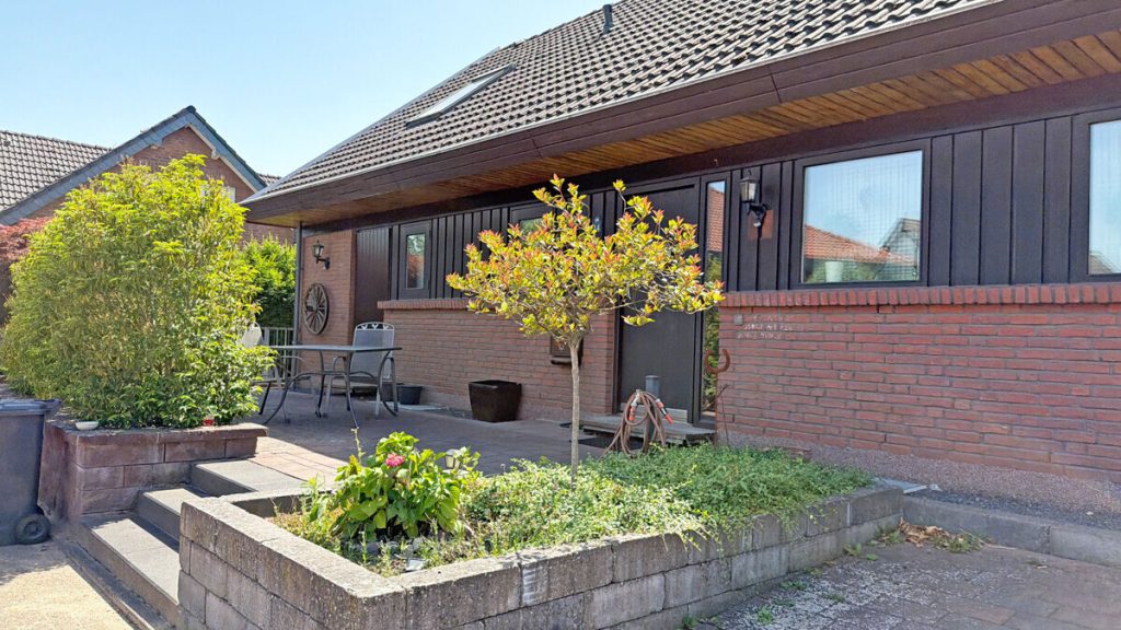 Volksbank Immobilien Niederrhein GmbH - Immobilienangebot - Wesel - Alle - Großzügiges Einfamilienhaus in familienfreundlicher Sackgassenlage im Weseler Hanseviertel