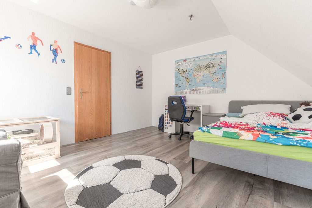 Volksbank Immobilien Niederrhein GmbH - Immobilienangebot - Wesel - Alle - Lackhausen aufgepasst! Familienfreundliche Doppelhaushälfte mit schönem Grundstück und Garage!