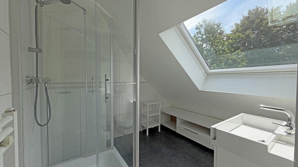Volksbank Immobilien Niederrhein GmbH - Immobilienangebot - Sonsbeck - Alle - Für zwei Parteien oder allein: Luxuriöses Zweifamilienhaus im Herzen von Sonsbeck!