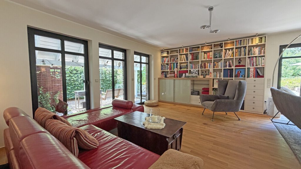 Volksbank Immobilien Niederrhein GmbH - Immobilienangebot - Sonsbeck - Alle - Für zwei Parteien oder allein: Luxuriöses Zweifamilienhaus im Herzen von Sonsbeck!
