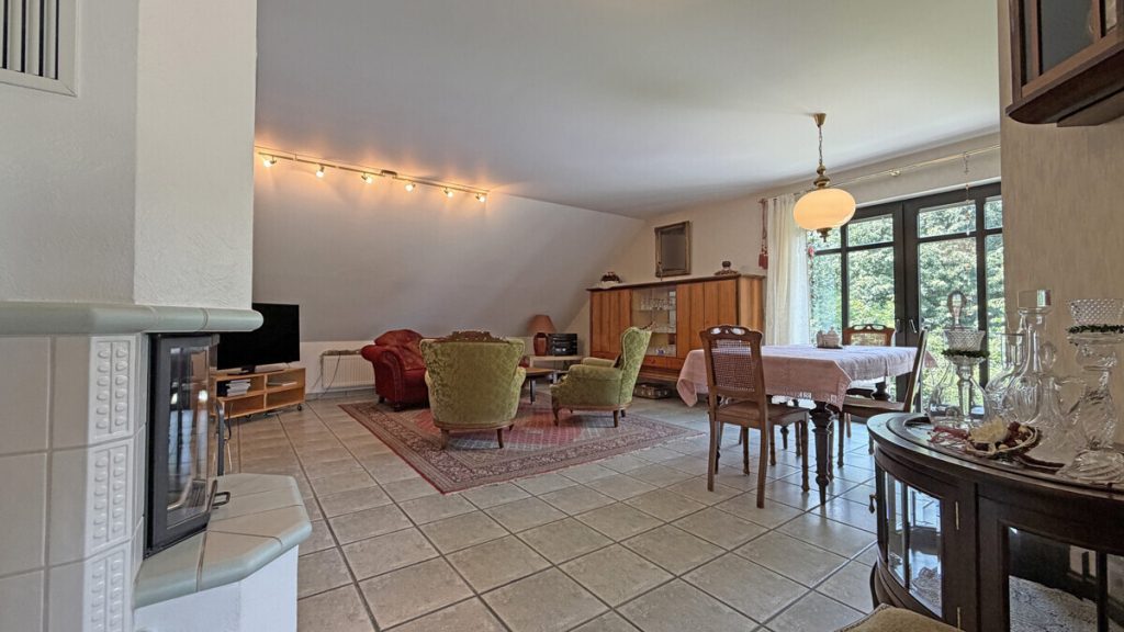 Volksbank Immobilien Niederrhein GmbH - Immobilienangebot - Sonsbeck - Alle - Für zwei Parteien oder allein: Luxuriöses Zweifamilienhaus im Herzen von Sonsbeck!