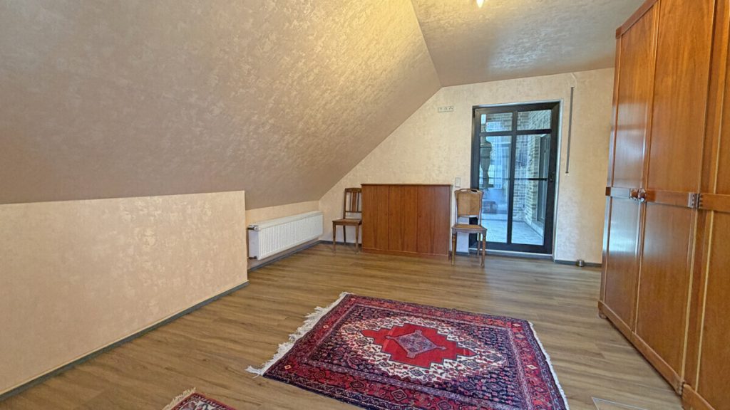 Volksbank Immobilien Niederrhein GmbH - Immobilienangebot - Sonsbeck - Alle - Für zwei Parteien oder allein: Luxuriöses Zweifamilienhaus im Herzen von Sonsbeck!